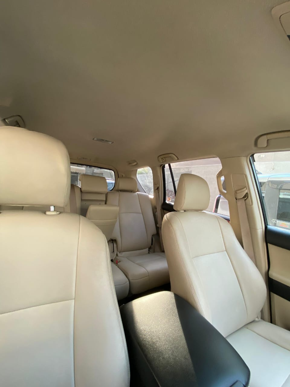 Toyota Land Cruiser Prado TX (White) - view 5